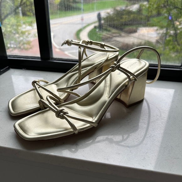 Marc Fisher Gurion Gold Strappy Block Heel Sandals - Picture 1 of 3